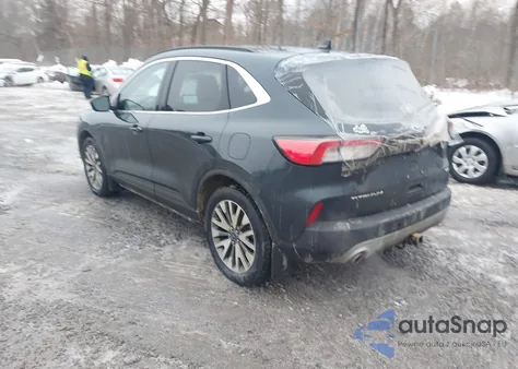 2022 Ford Escape Titanium from USA, damaged, VIN 1FMCU9J97NUB99787